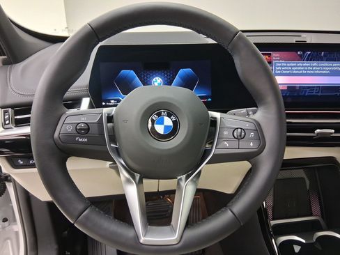 New 2026 BMW X1 xDrive28i w/ Technology Package AWD/4WD image 15