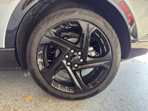 New 2026 Chevrolet Equinox EV RS image 27