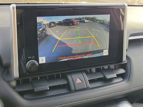 Certified 2025 Toyota RAV4 XLE AWD/4WD image 29