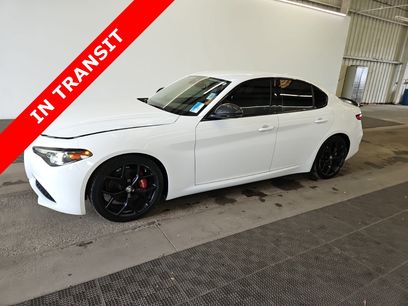 Used 2020 Alfa Romeo Giulia w/ Nero Edizione