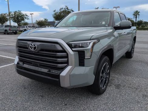 Used 2024 Toyota Tundra Limited AWD/4WD image 8