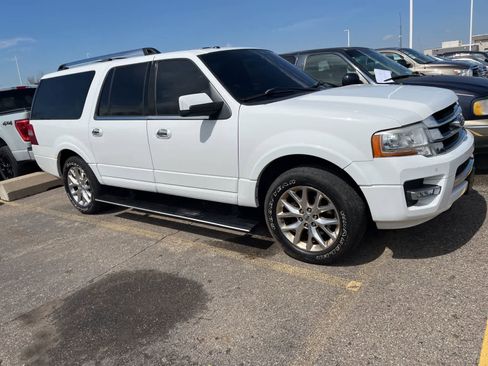 Used 2015 Ford Expedition EL Limited w/ Equipment Group 301A image 18