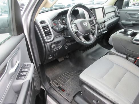 Used 2020 RAM 1500 Big Horn AWD/4WD image 16