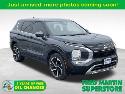 Used 2024 Mitsubishi Outlander SE Black Edition