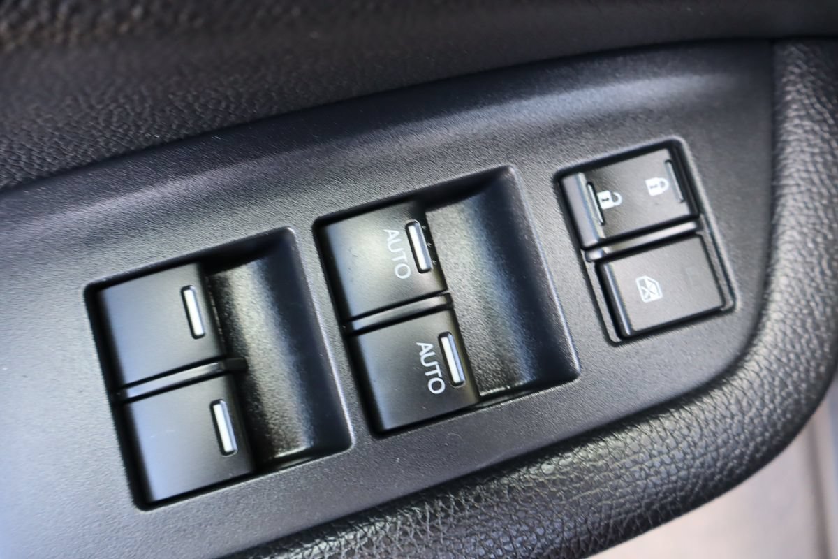 Used 2016 Honda Pilot Touring image 29