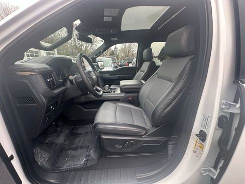 Used 2025 Ford F150 Lightning Lariat AWD/4WD image 10