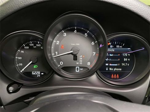Used 2025 Porsche Macan image 44