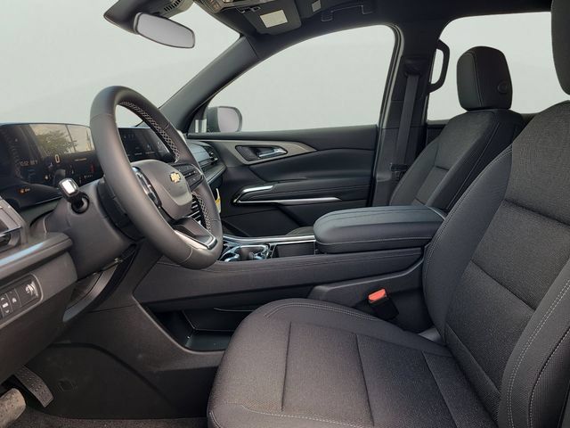 New 2026 Chevrolet Traverse LT FWD image 19