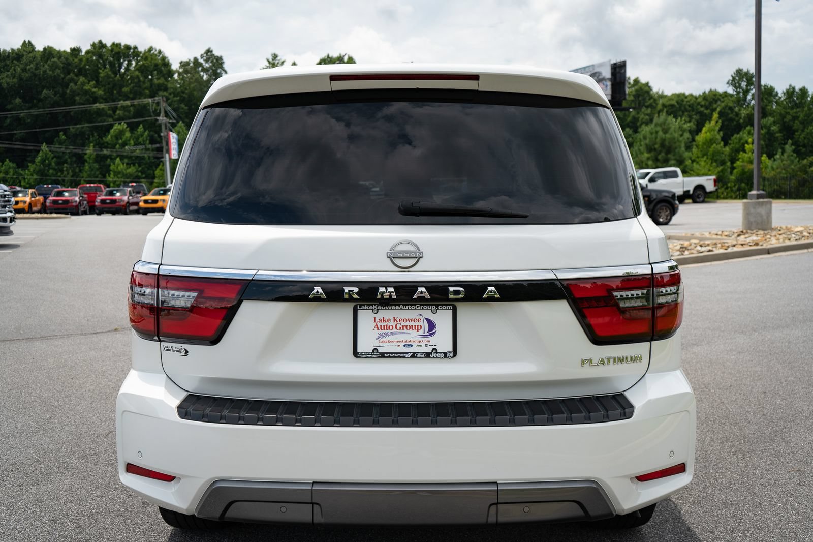 Used 2024 Nissan Armada Platinum w/ Cargo Package RWD image 8