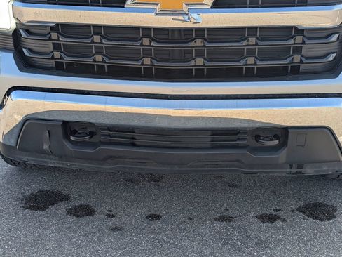 Used 2024 Chevrolet Silverado 1500 LT AWD/4WD image 37