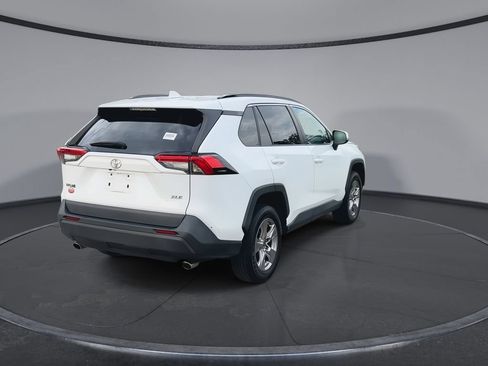 Used 2023 Toyota RAV4 XLE w/ Convenience Package FWD image 8