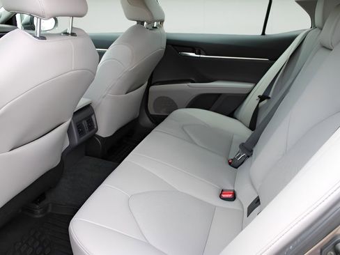 Certified 2023 Toyota Camry XLE w/ Navigation Package AWD/4WD image 19