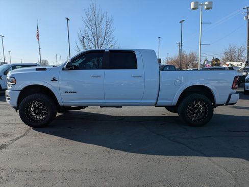 Used 2022 RAM 3500 Laramie w/ Night Edition image 9