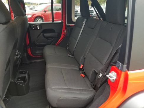 Certified 2022 Jeep Wrangler Unlimited Sport image 13