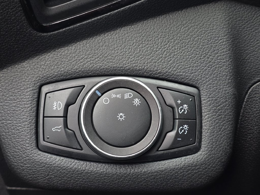 Used 2018 Ford Escape SEL AWD/4WD image 27