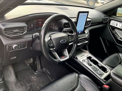 Used 2021 Ford Explorer ST w/ Premium Technology Package image 14