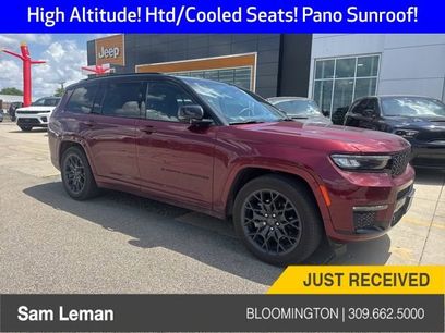 Used 2025 Jeep Grand Cherokee L Summit w/ Obsidian Package