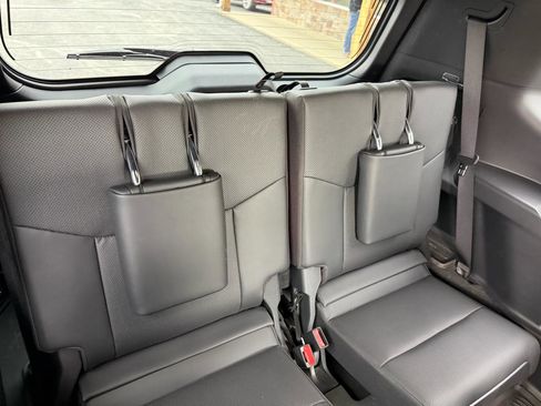 Used 2024 Lexus GX 550 GX 550 Premium 4WD w/ Accessory Package (2T) image 26