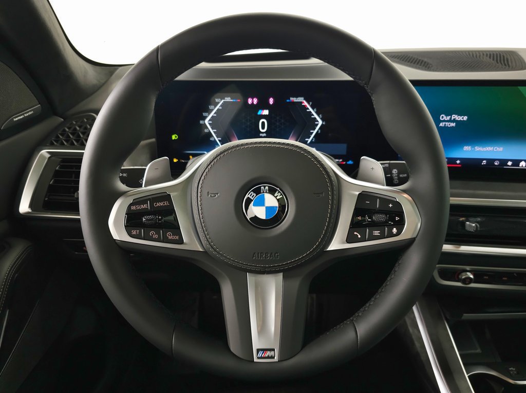 Used 2026 BMW X7 xDrive40i w/ M Sport Package AWD/4WD image 15