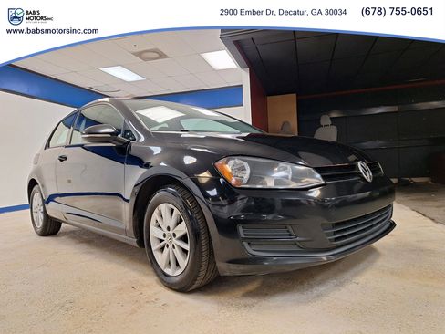 Used 2015 Volkswagen Golf S image 5