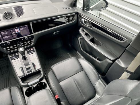 Used 2023 Porsche Macan S w/ Premium Package Plus image 18