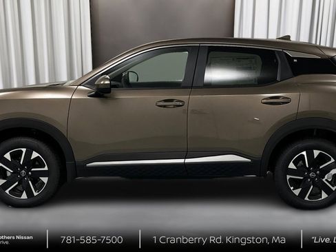 New 2026 Nissan Kicks SV w/ Cold Weather Package image 8