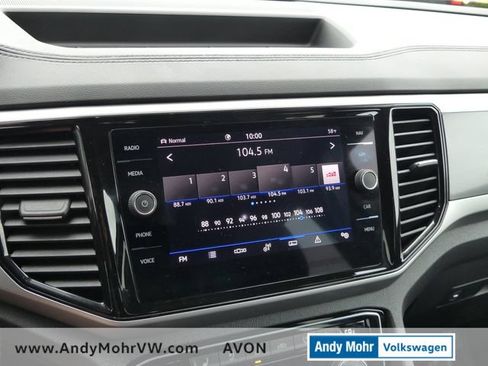 Certified 2023 Volkswagen Atlas Cross Sport SEL Premium R-Line AWD/4WD image 33