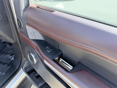Used 2023 Ford Expedition Max Limited image 52