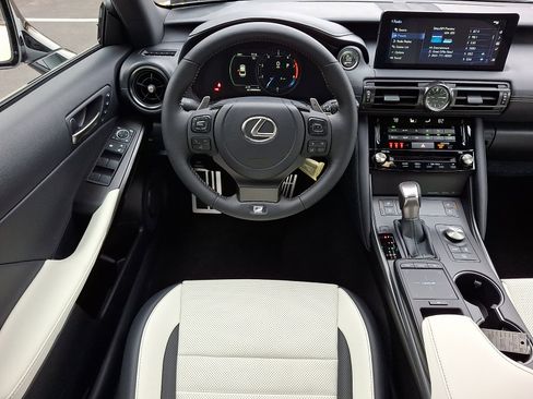 New 2025 Lexus IS 350 F Sport image 7