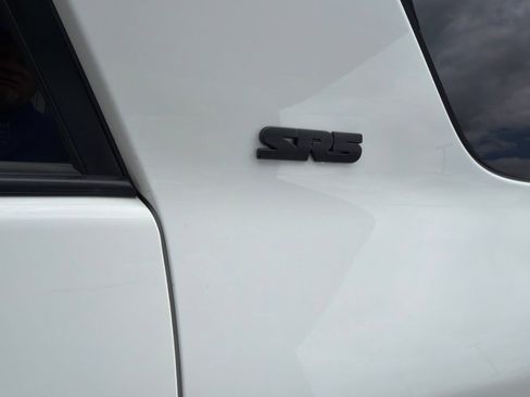 Used 2021 Toyota 4Runner SR5 Premium w/ Moonroof Package RWD image 19