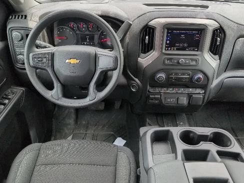 New 2026 Chevrolet Silverado 2500 Custom w/ Custom Value Package AWD/4WD image 4