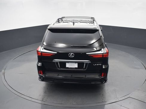 Used 2021 Lexus LX 570 4WD w/ Sport Package image 43