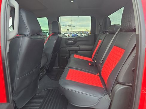 Used 2024 Chevrolet Silverado 1500 Custom Trail Boss w/ LPO, Dark Essentials Package image 18