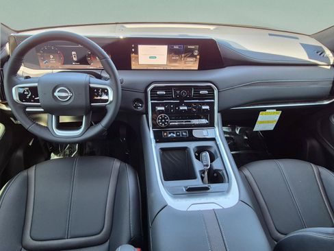 New 2026 Nissan Armada SL w/ Captain's Chari Seat Package AWD/4WD image 12