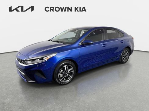 Certified 2024 Kia Forte LXS w/ LXS Technology Package FWD image 1