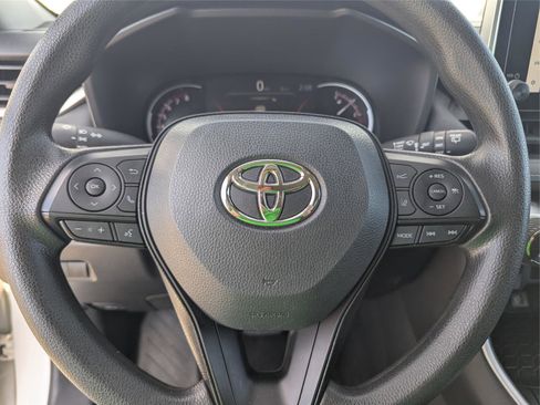 Used 2024 Toyota RAV4 XLE image 22
