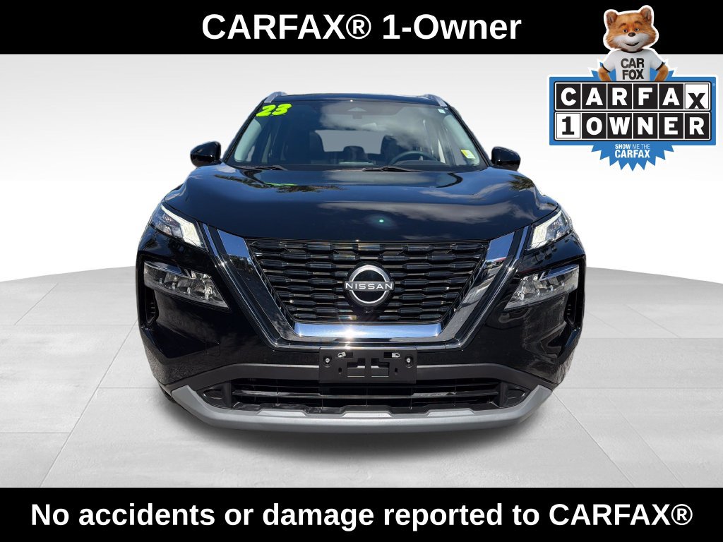 Used 2023 Nissan Rogue SV w/ SV Premium B Package FWD image 2