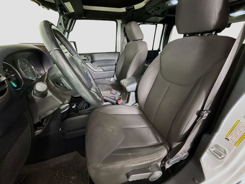 Used 2017 Jeep Wrangler Unlimited Sport w/ Quick Order Package 23S image 18