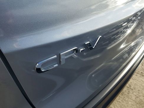 Used 2025 Honda CR-V EX image 9