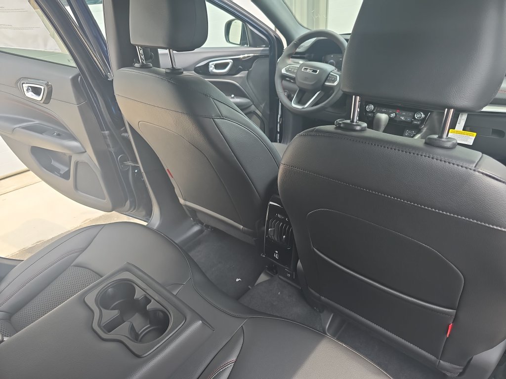 New 2026 Jeep Compass Trailhawk AWD/4WD image 12