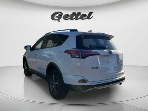 Used 2016 Toyota RAV4 XLE FWD image 11