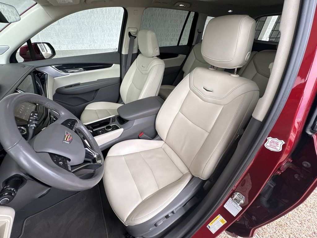 Certified 2025 Cadillac XT6 Premium Luxury AWD/4WD image 19
