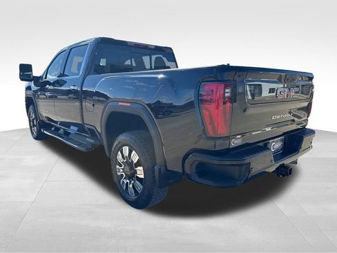 Used 2025 GMC Sierra 2500 Denali w/ Denali Reserve Package image 3