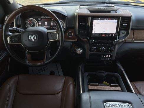 Used 2022 RAM 1500 Limited w/ Body Color Bumper Group image 15