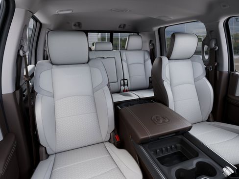 New 2025 RAM 2500 Laramie image 24