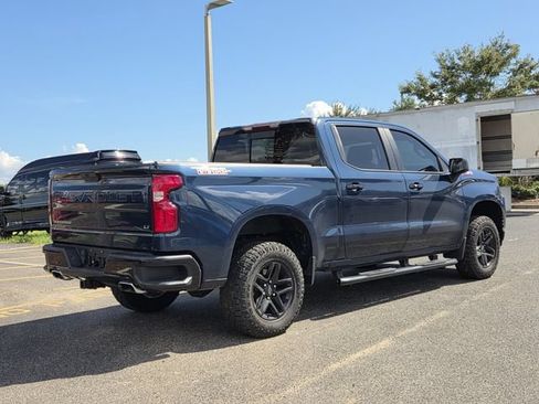 Used 2021 Chevrolet Silverado 1500 LT Trail Boss w/ Convenience Package II AWD/4WD image 6