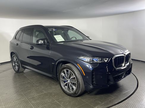 Certified 2025 BMW X5 M60i image 2