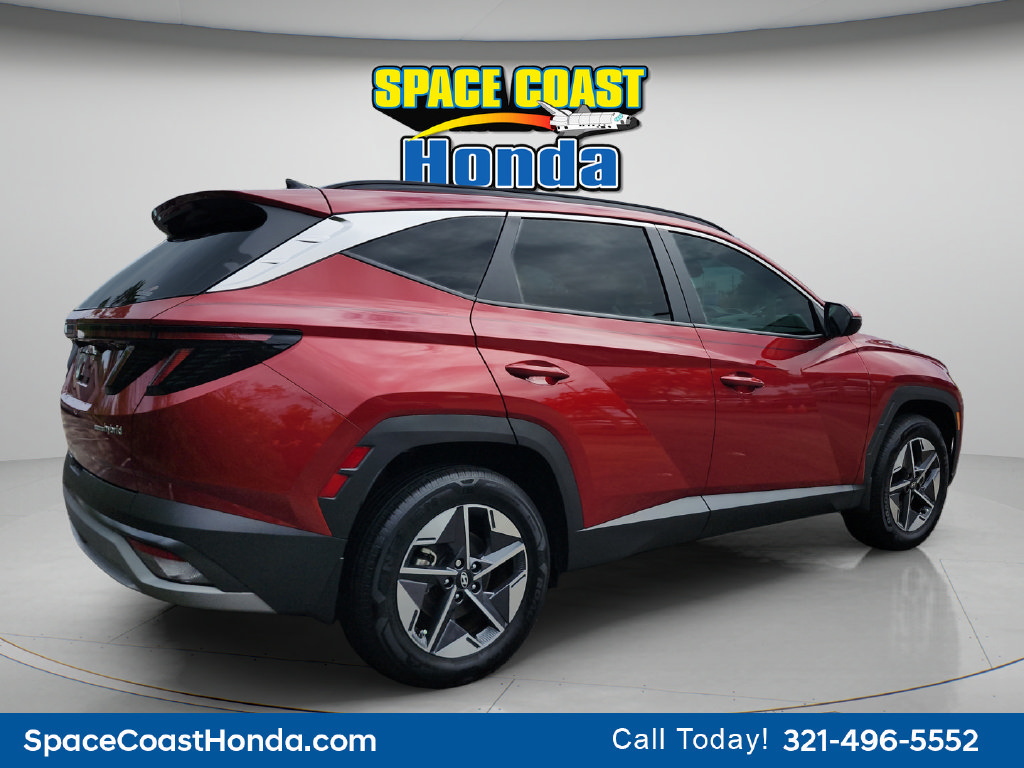Used 2025 Hyundai Tucson SEL AWD/4WD image 3