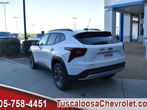 New 2026 Chevrolet Trax LT w/ LT Convenience Package image 7