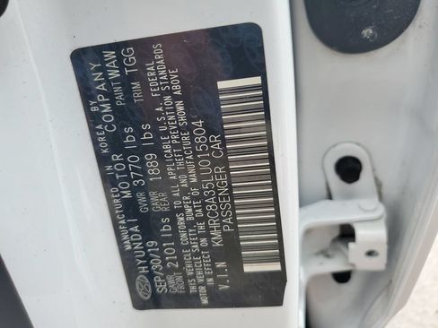 Used 2020 Hyundai Venue SEL FWD image 23